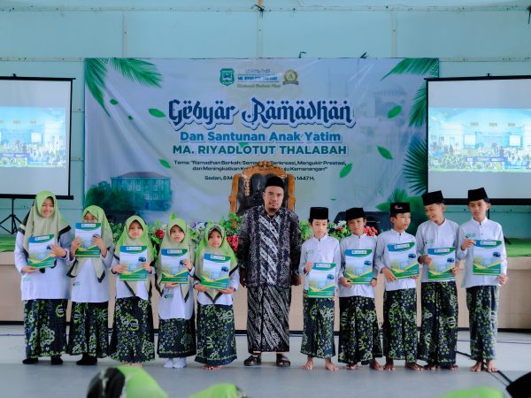 Gebyar Ramadhan MA Riyadlotut Thalabah Hadirkan Tahtimul Qur’an, Launching Majalah Digital, dan Santunan Anak Yatim